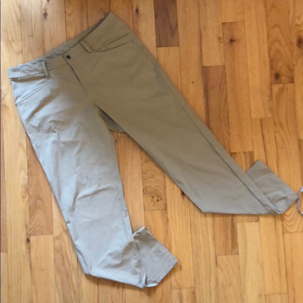 Men’s Lululemom ABC Pants